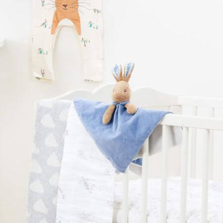 Peter Rabbit Comfort Blanket Signature Collection - ALPYN Toys and Games